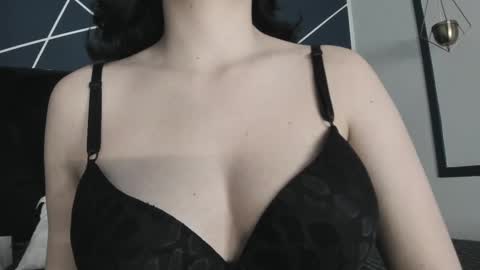 Ade  online show from February 11, 7:48 pm