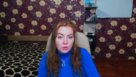 Adel online show from December 11, 11:00 pm