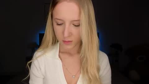 Adele online show from March 26, 10:26 pm