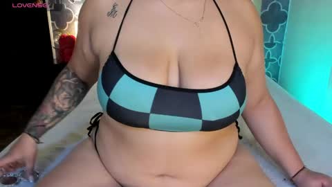 adele cruzz online show from April 20, 11:30 pm