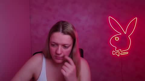 Adele online show from December 22, 1:51 pm