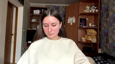 Poly online show from March 31, 11:21 am