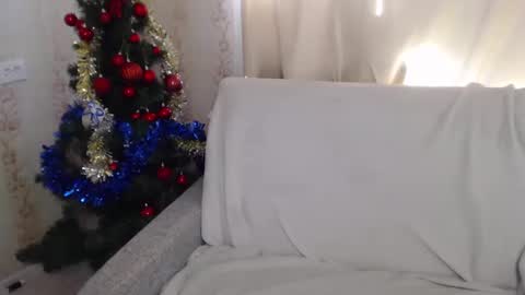 adelinalawson online show from January 25, 9:26 am