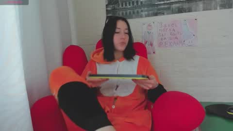 Adel online show from November 1, 6:56 am