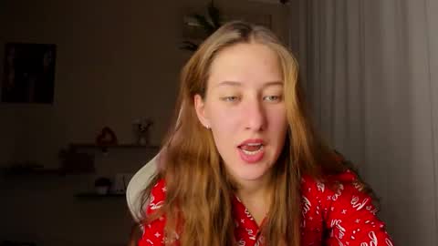 Adell online show from September 25, 9:44 pm