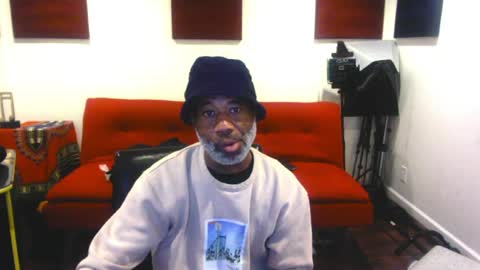 adick_ting online show from April 12, 9:08 pm