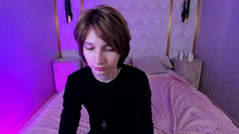 adonbev online show from March 30, 5:18 am