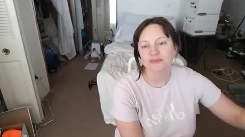 adorable22 online show from November 16, 7:16 pm