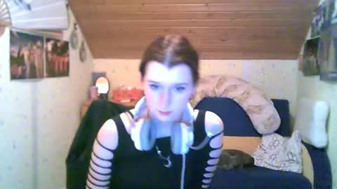 adorable_sparkle online show from February 15, 7:28 pm
