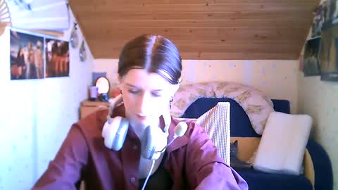 adorable_sparkle online show from February 19, 1:17 pm