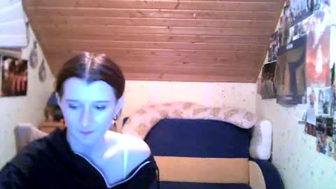 adorable_sparkle online show from March 3, 7:28 pm