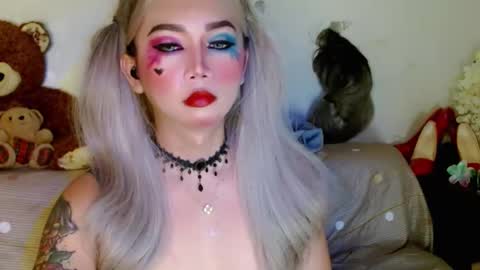 jasmine online show from February 19, 2:12 am