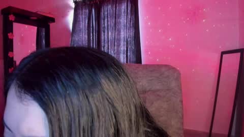 Stormi online show from March 4, 9:54 pm