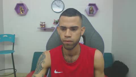 adri_sexboy online show from January 22, 3:07 pm