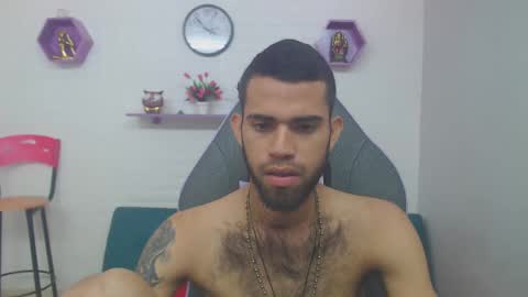 adri_sexboy online show from February 10, 3:53 pm