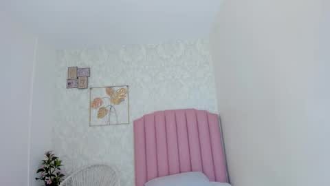 Adriana online show from December 3, 3:13 pm