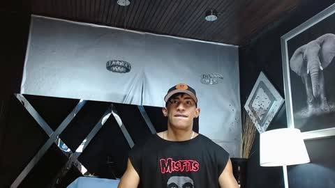   online show from January 29, 12:02 pm