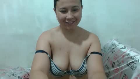 Adriana Tellez online show from September 13, 3:03 pm