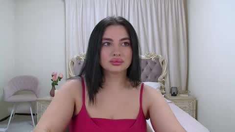 AdrianaTores online show from November 7, 7:00 am