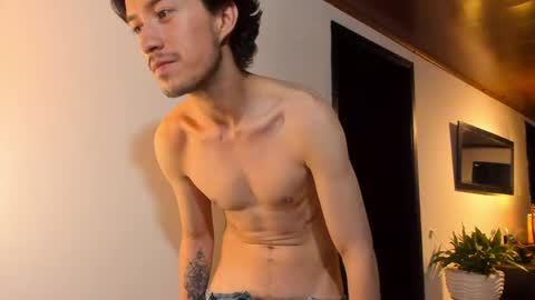 Adrian Williams online show from April 9, 12:58 am