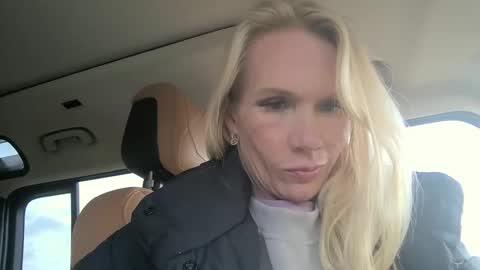 Sexdollx4u online show from November 1, 6:40 pm