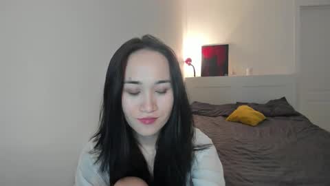 Aenie online show from October 24, 11:55 am