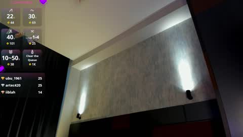 Aeries online show from December 25, 9:13 am