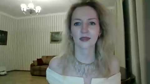 aeroliss online show from April 18, 7:58 pm