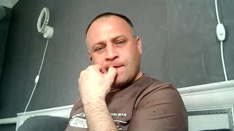 Sasha online show from April 12, 7:45 am