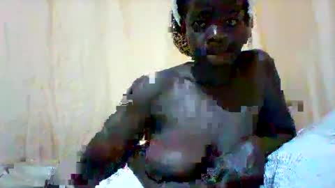 Snapshot of africanbeby1 chatting on September 30, 7:02 pm DIANA AKOTH OGUTU online show from September 30, 7:02 pm