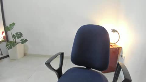 Lorena online show from November 7, 4:42 pm