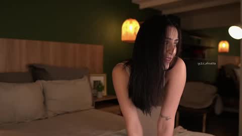 Emma online show from February 6, 10:23 pm