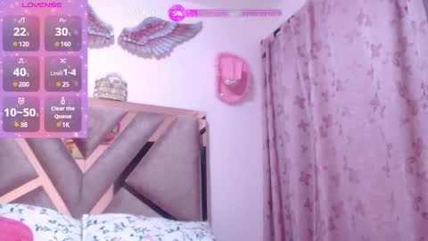 Snapshot of afrodita_barbie chatting on February 22, 1:00 am afrodita_barbie online show from February 22, 1:00 am