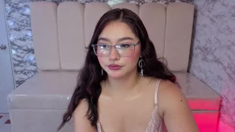 afrodita_wild_v online show from December 17, 8:48 pm