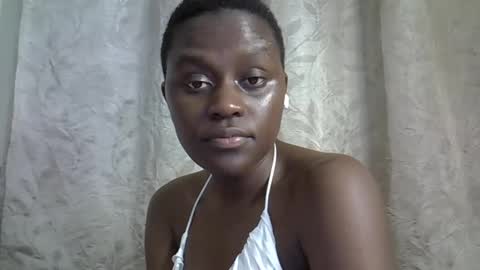 pink  and josphen online show from April 3, 8:49 pm