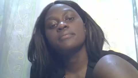 pink  and josphen online show from April 14, 8:28 am