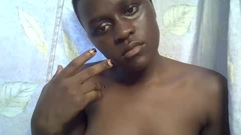 pink  and josphen online show from April 15, 9:01 am