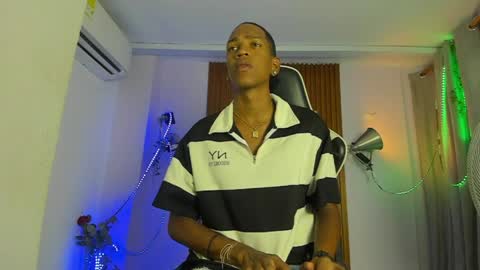 afrowayuu online show from May 26, 6:03 pm