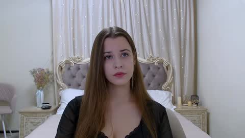 Snapshot of agataaisitt chatting on February 5, 5:53 pm Agata Aisitt online show from February 5, 5:53 pm