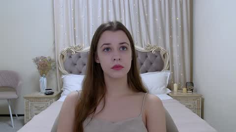 Snapshot of agataaisitt chatting on February 2, 9:29 am Agata Aisitt online show from February 2, 9:29 am