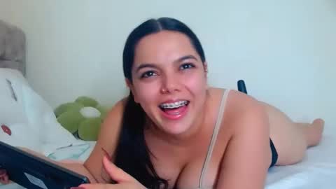 agatha frank online show from February 25, 11:52 pm