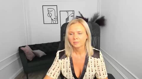 Agatha online show from October 5, 7:43 pm