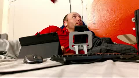 agobber online show from July 3, 7:24 am