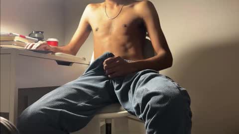 Dylan online show from February 21, 1:47 pm