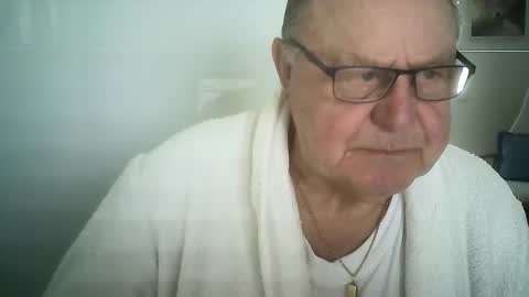 Ole online show from December 12, 1:39 pm