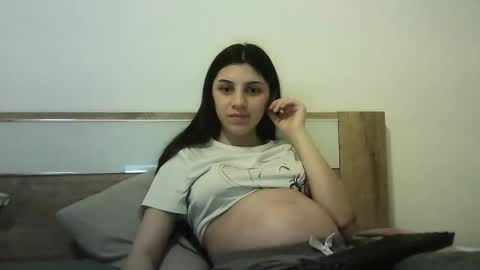 Selena online show from November 5, 5:15 pm