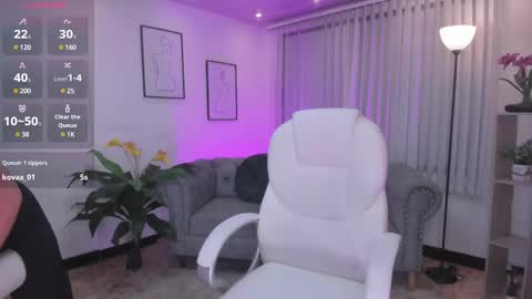 AIDA ADAMS online show from March 10, 2:28 am