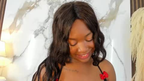 Aida  online show from March 6, 3:13 pm