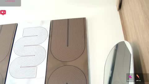 Aida  online show from February 8, 4:54 pm