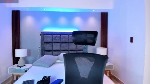 aidajoness online show from February 17, 11:42 am